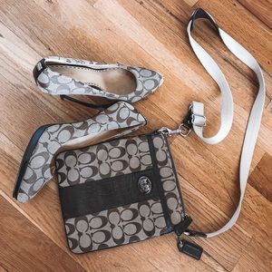 Coach Signature Crossbody
